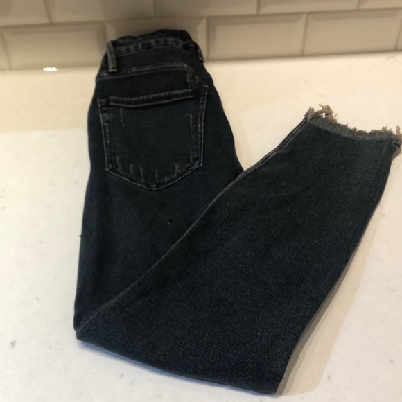 Good American good curve jeans - Picture 4 of 4